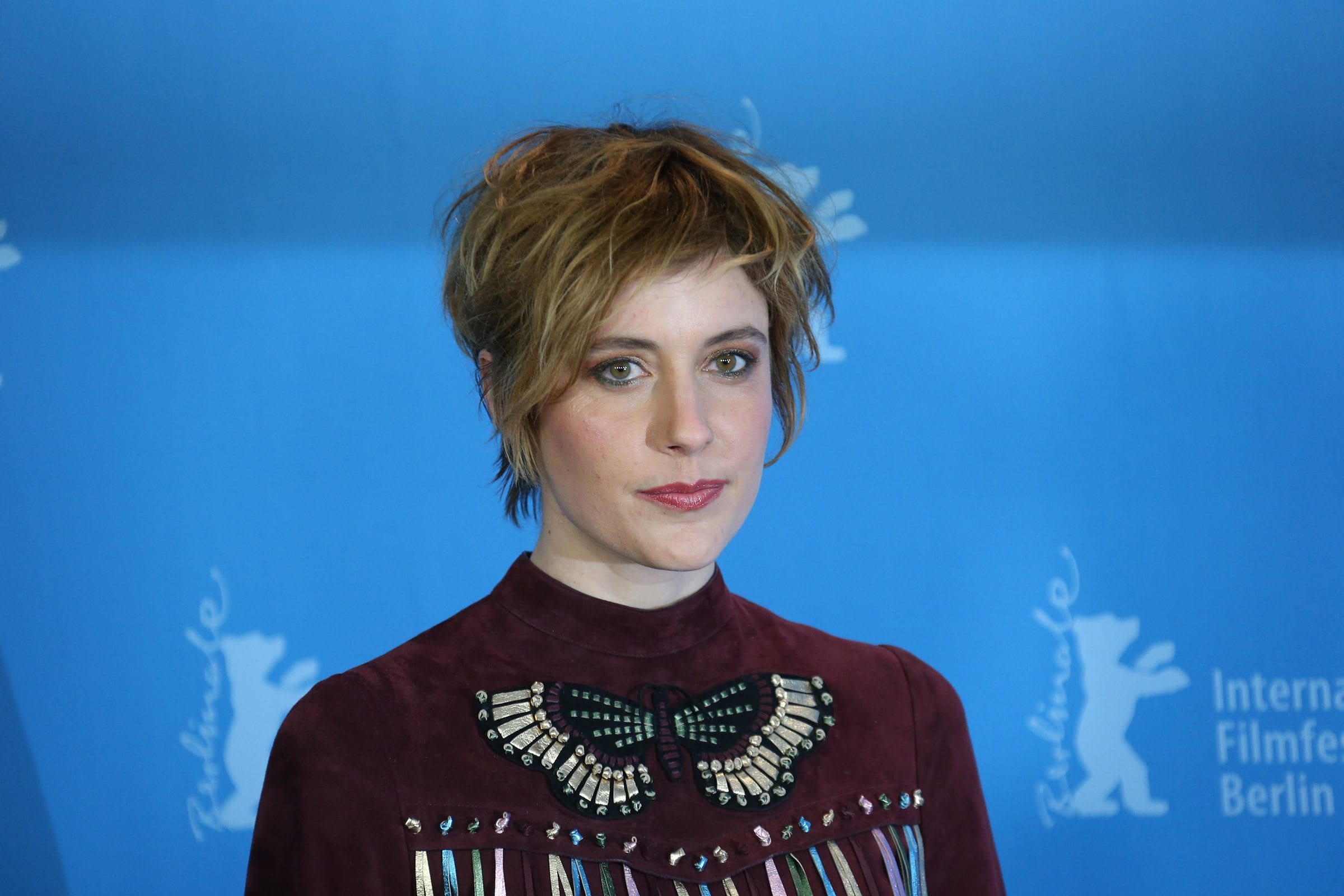 Greta Gerwig becomes a fledgling solo director with her new film 'Lady Bird', starring Oscar-nominated Saoirse Ronan in the lead.