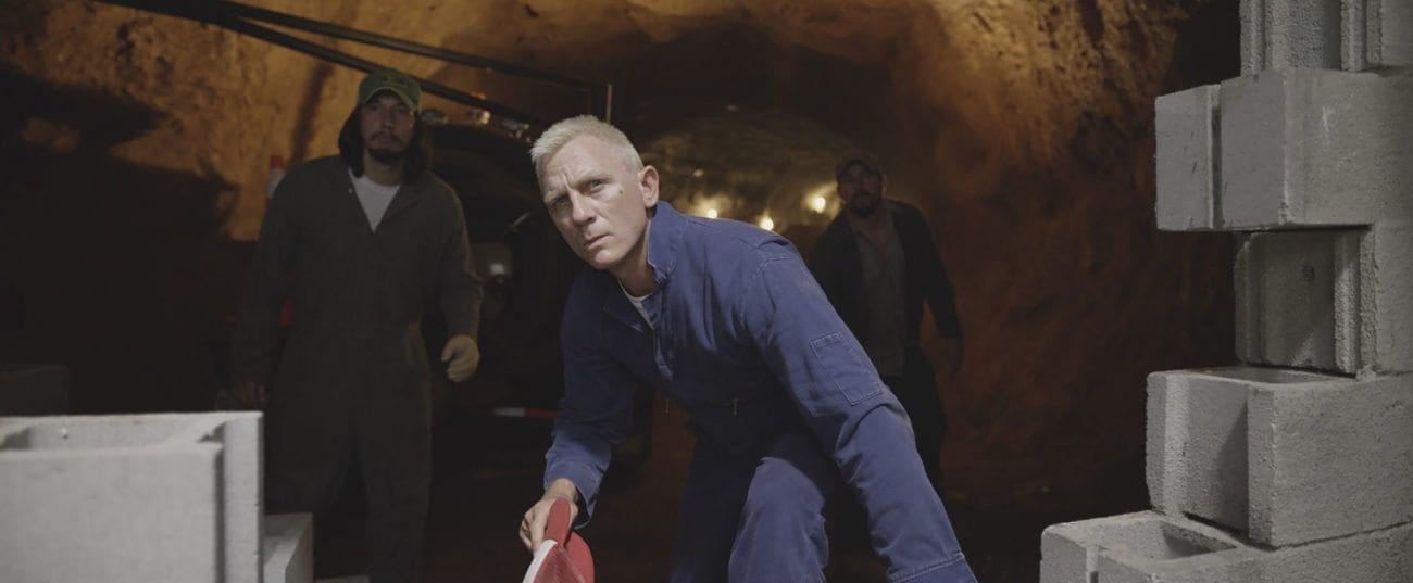 With help from his brother, sister, and an explosives expert, Jimmy Logan plans to steal $14 million from the Charlotte Motor Speedway in 'Logan Lucky'.