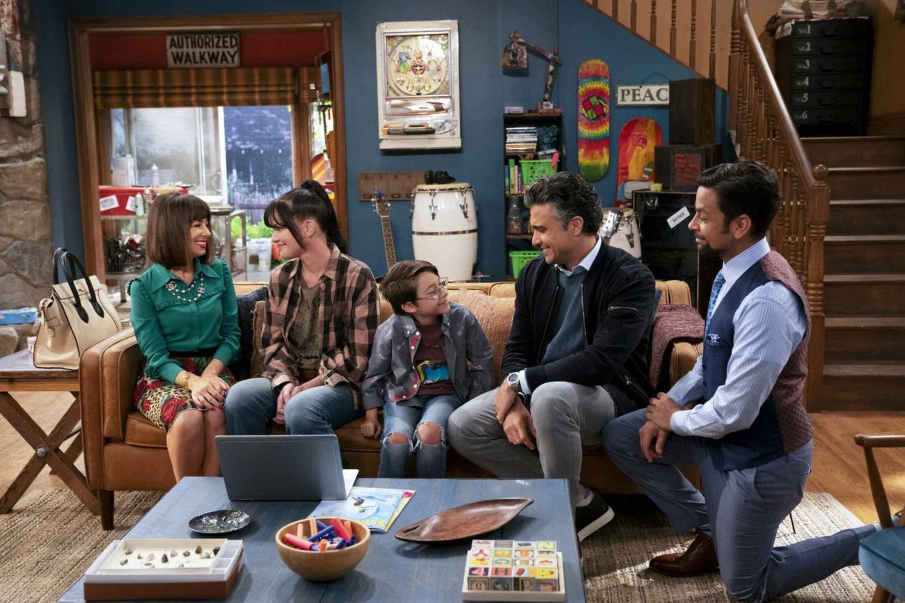 CBS recently released their trailer for new sitcom 'Broke', starring 'NCIS' veteran Pauley Perrette along with our 'Jane the Virgin' hero Jaime Camil.