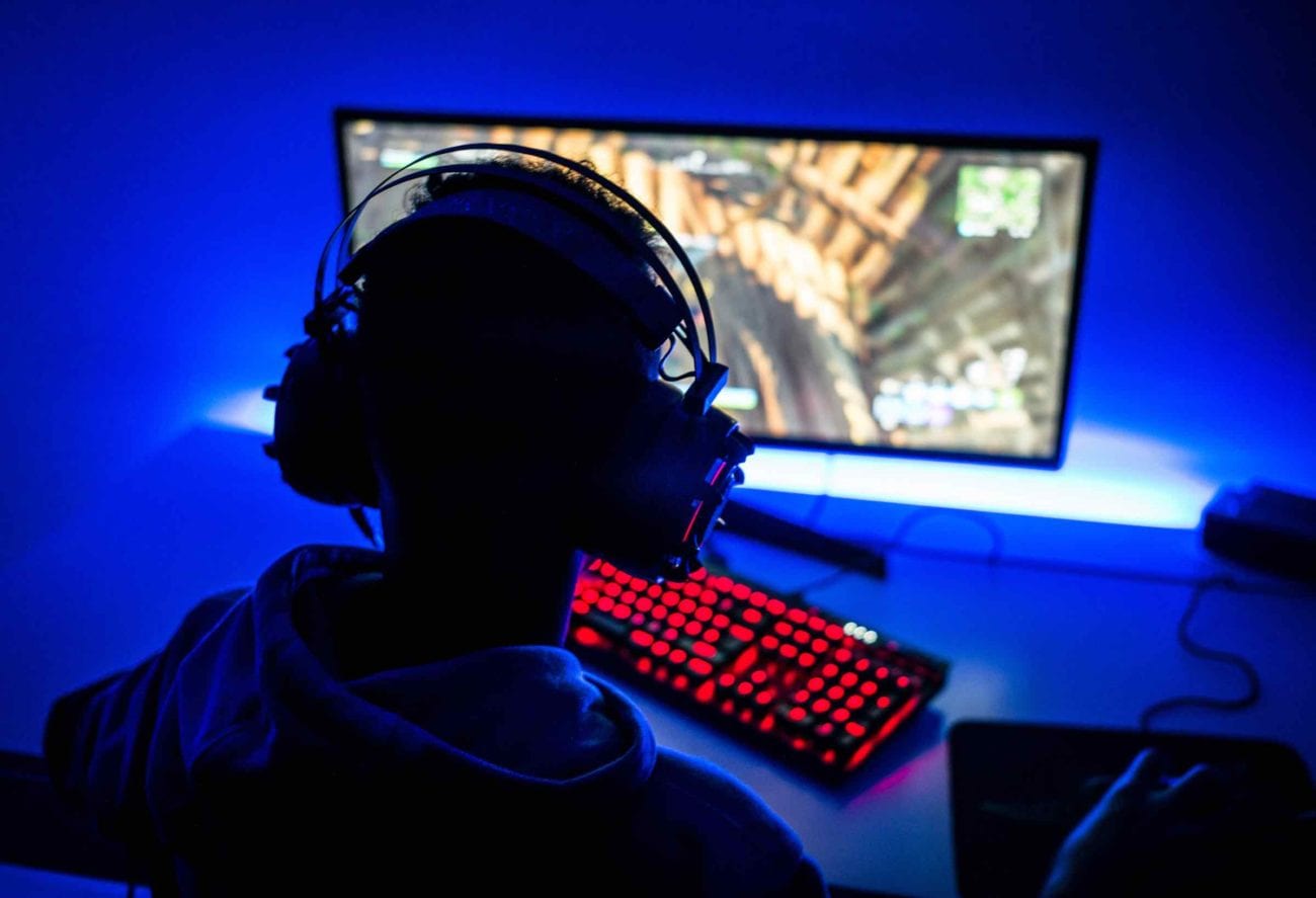 Stuck in quarantine and bored? Get a group of friends together and get online gaming! Here's the best online games to play right now.