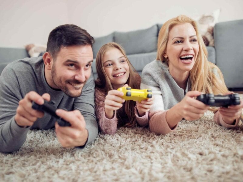 Online games are a great option for your social distancing boredom. Here’s our list of the best free online games to play with your friends and family.