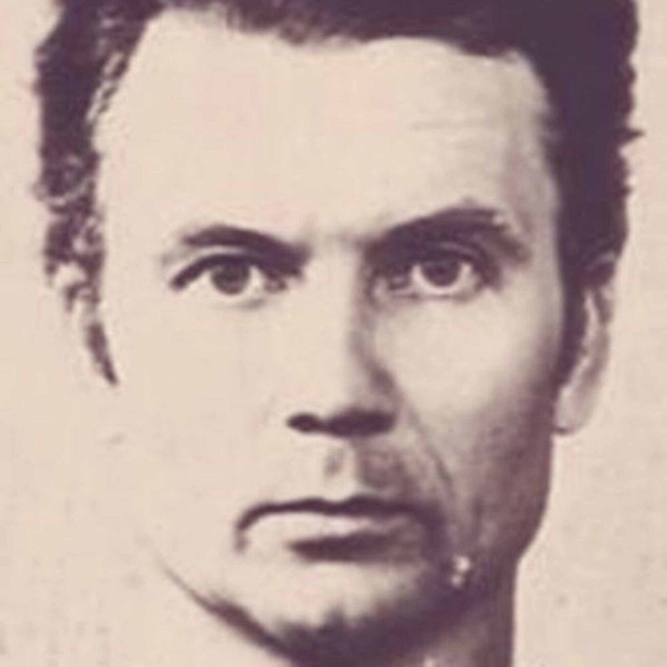 It's almost like looking in a mirror: Andrei Chikatilo was a man with a position of authority. But one wrong move, and suddenly he was a serial killer.