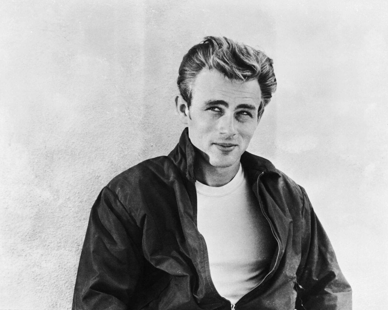 Heartthrob James Dean is, these days, known best for his signature leather jacket plus white tee combo. Here's what we know about his tragic death.
