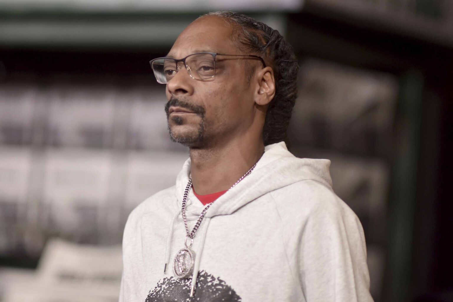 We all need something to unwind and relax, and we know the man who can help us with that: Snoop Dogg. Check out some of the best Snoop Dogg memes.