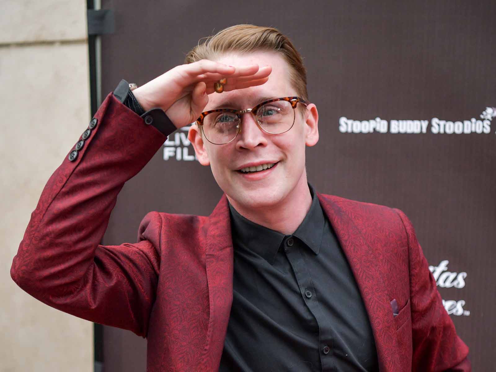 Youll Never Guess Who Macaulay Culkin Is Having Crazy Sex With Now