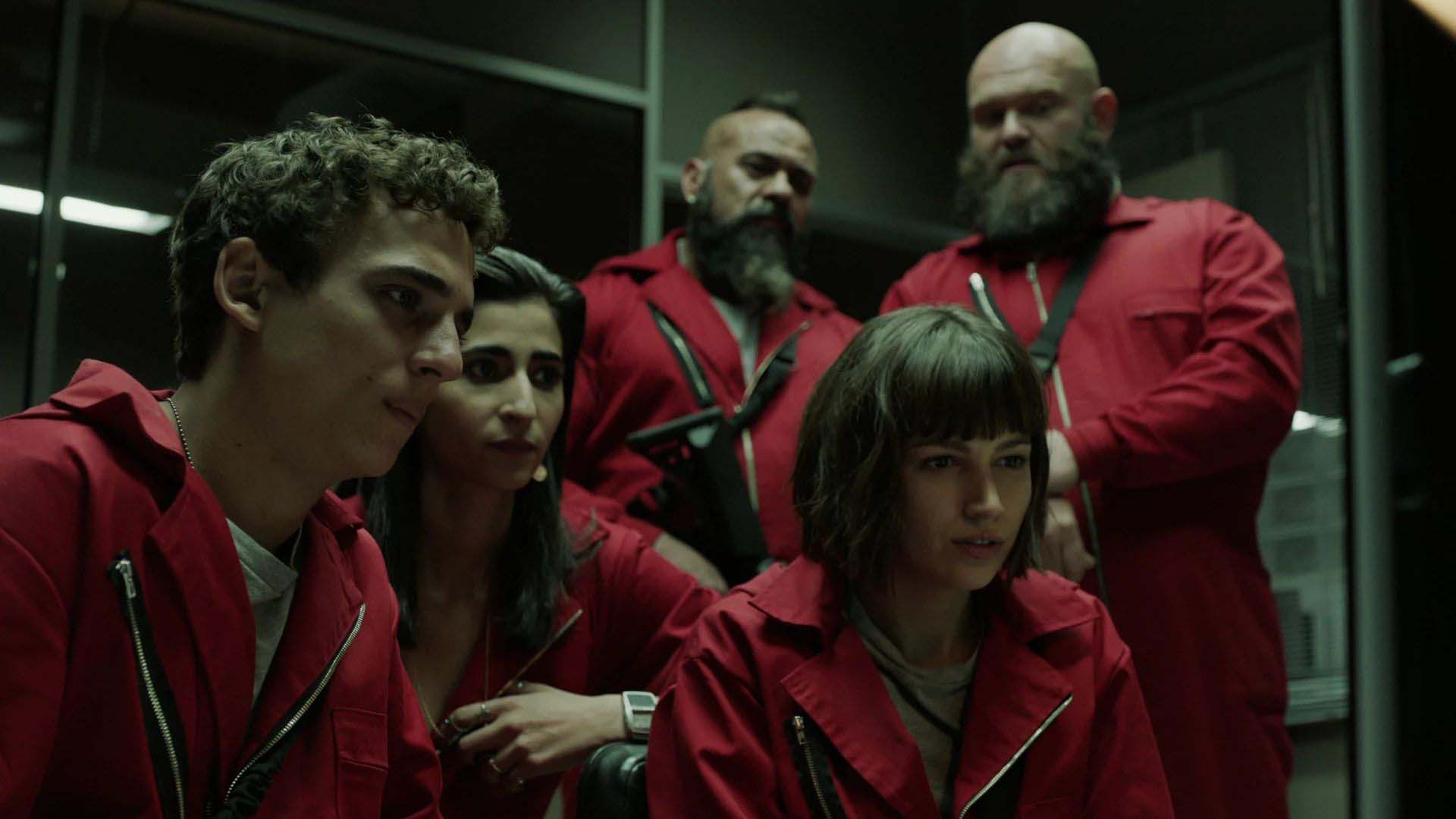 Бумажный дом 3. La casa de papel сериал. Бумажный дом сериал Нетфликс. Бумажный дом / money Heist. Найроби бумажный дом 2 сезон.