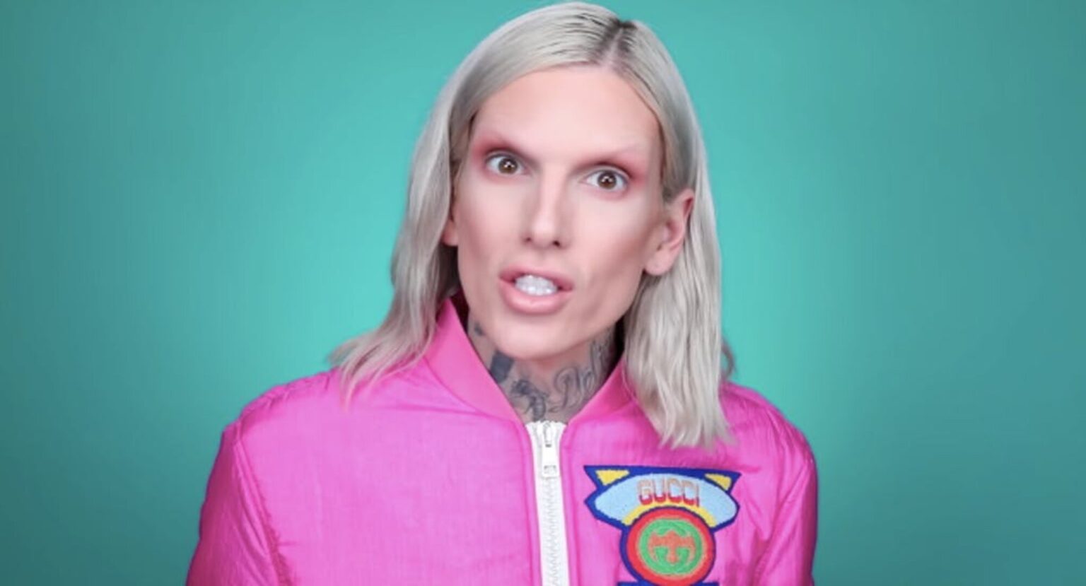 Jeffree Star is in the news again for another racist thing he did in his past again and it's all over Twitter. Here's what we know.