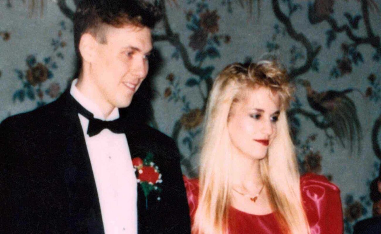 Karla Homolka (also sometimes known as Karla Leanne Teale) was born in 1970 in Canada. Here's everything we know about the killer.