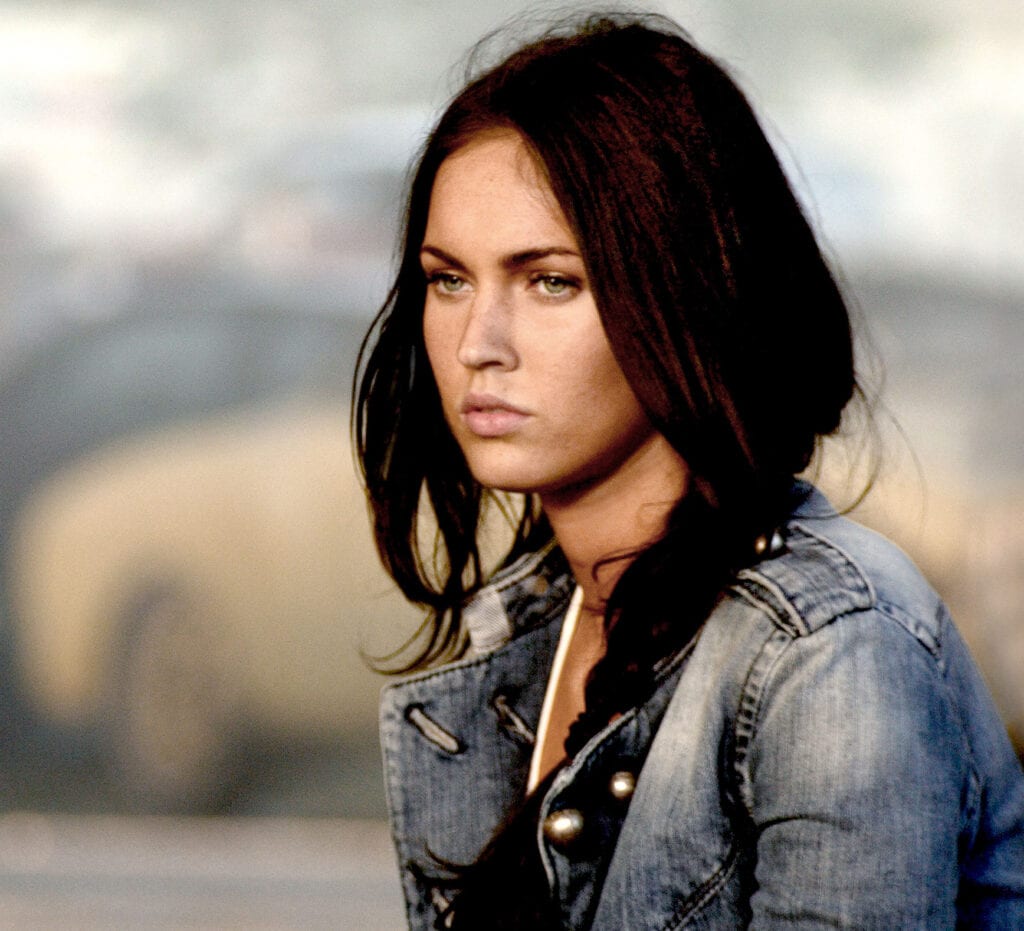 Did the sexualization of Megan Fox in 'Transformers' derail her career? – Film Daily