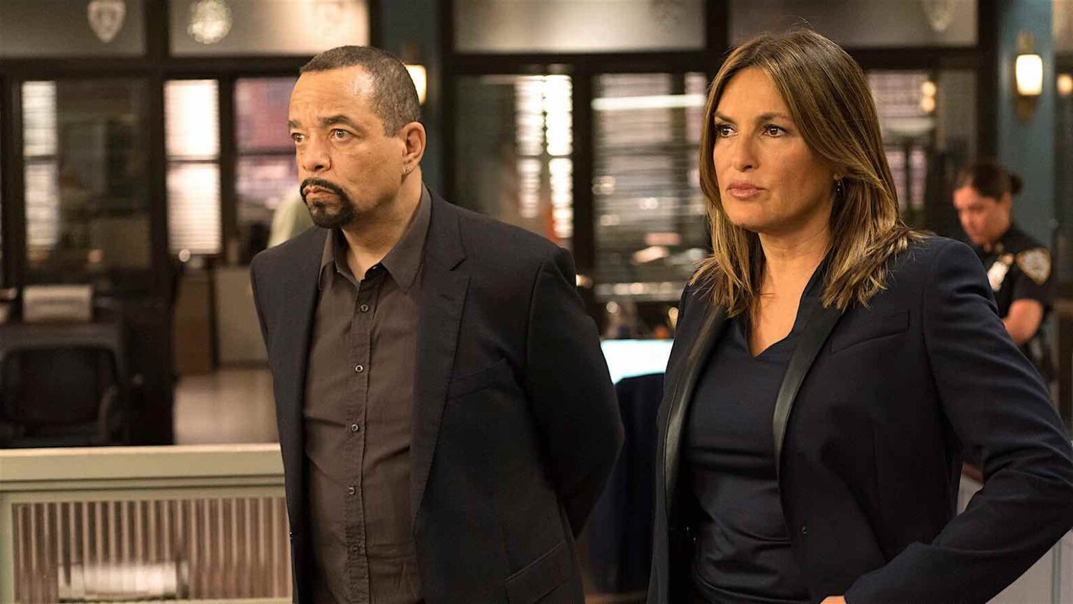 Is Law And Order Svu Coming Back In 2024 - Emmie Isadora