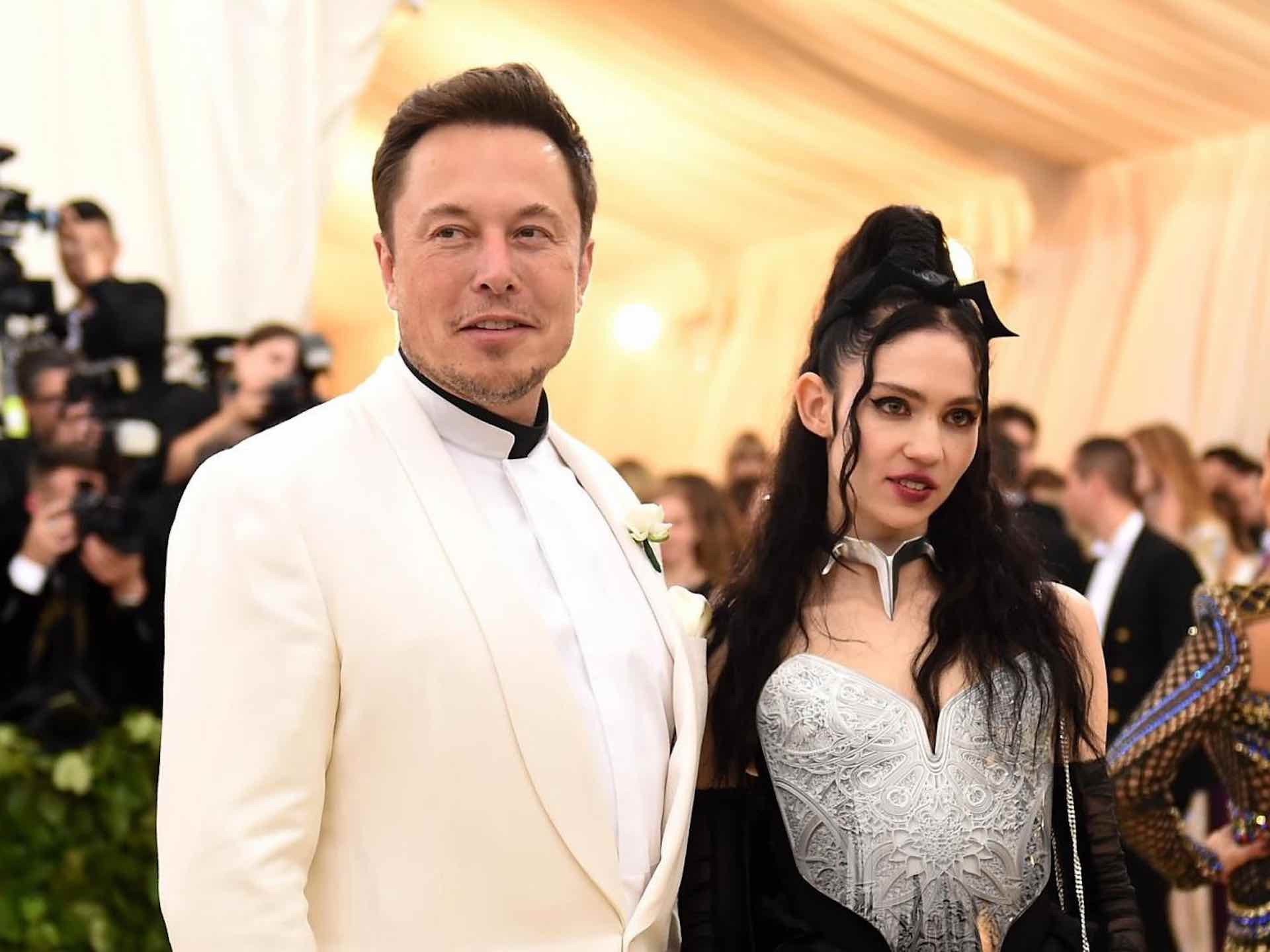 Elon Musk Grimes : Grimes is being dragged into Elon Musk's securities