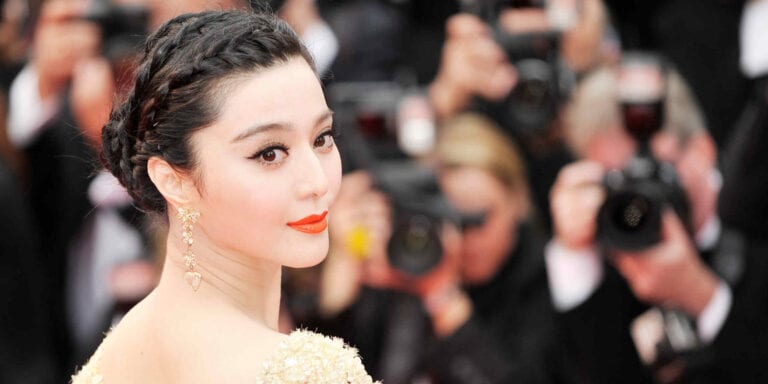 Will Fan Bingbing accept a fan's marriage proposal? Check out why we're not convinced the Chinese superstar will be walking down the aisle anytime soon.