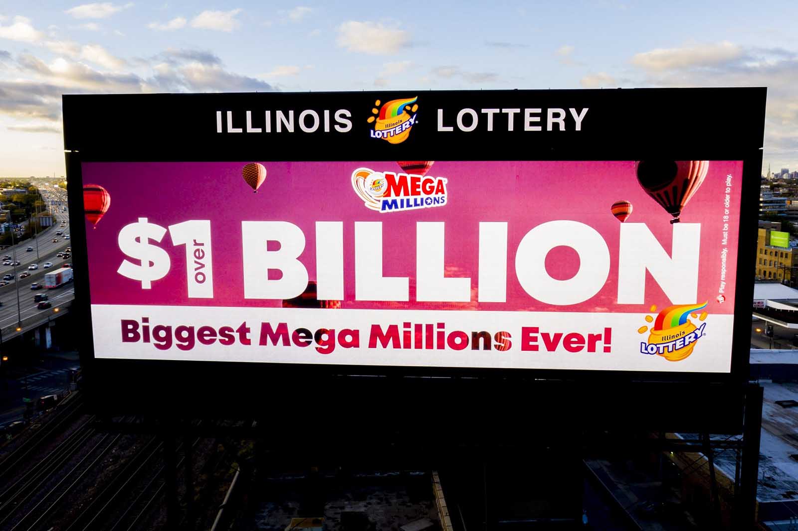 In case you thought most US lottery games were fake, here's some of the real winners of the biggest jackpots in US lottery history. 