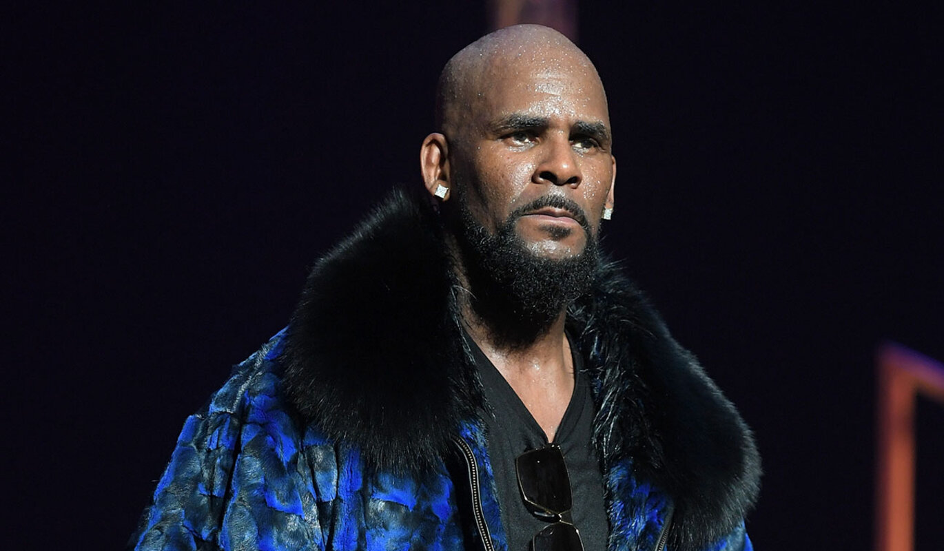 R kelly. R Kelly фото. R. Kelly жена. R Kelly молодой. R Kelly теноры США.