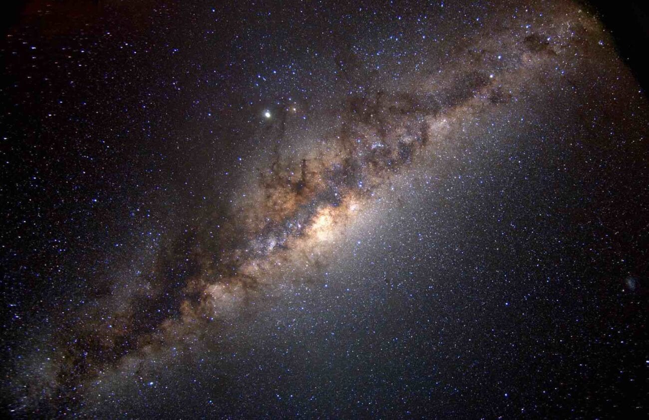 Experts may have found alien life in the Milky Way galaxy. How likely is it that we have neighbors? Let's find out.