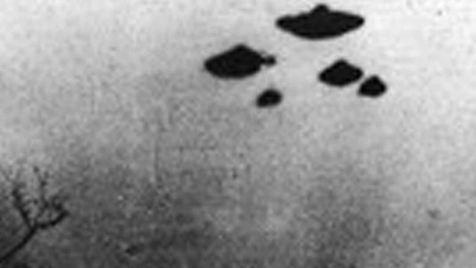 All this news from the Pentagon has people really questioning whether or not UFOS are real. So, are UFOs real, or are they just sci-fi myths?