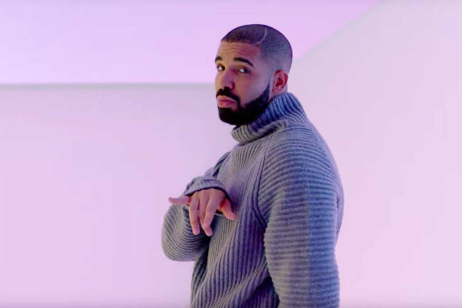 Not enough Drake memes for your liking? Take a look at these gems cut from the Drake and Justin Bieber "Popstar" music video.