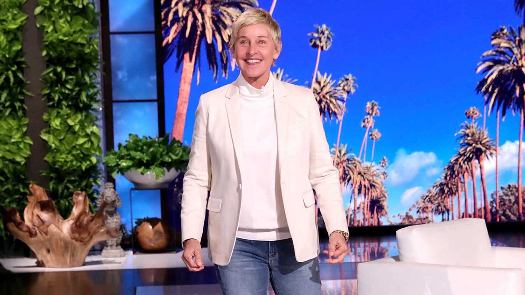 Ellen Degeneress Show Staff Have Thoughts About Her Apology Monologue Film Daily