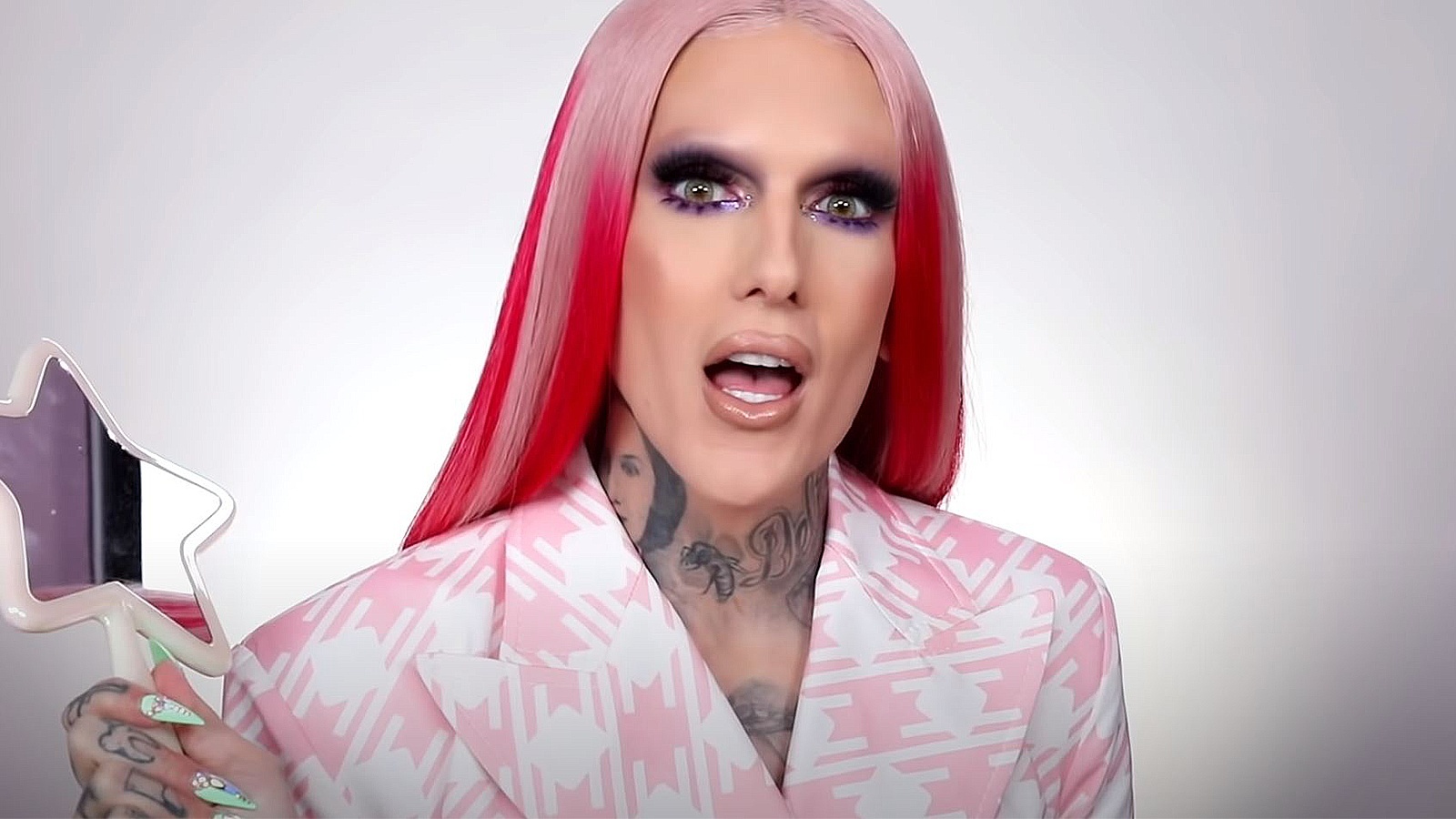 Jeffree Star’s contest: Is it a bribe to make us forget the Twitter scandal...