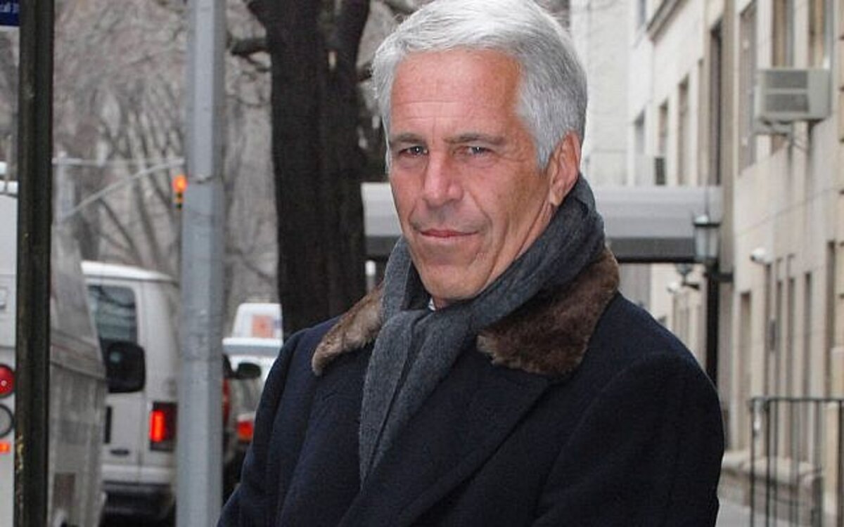 Jeffrey Epstein's net worth is being investigated The full details