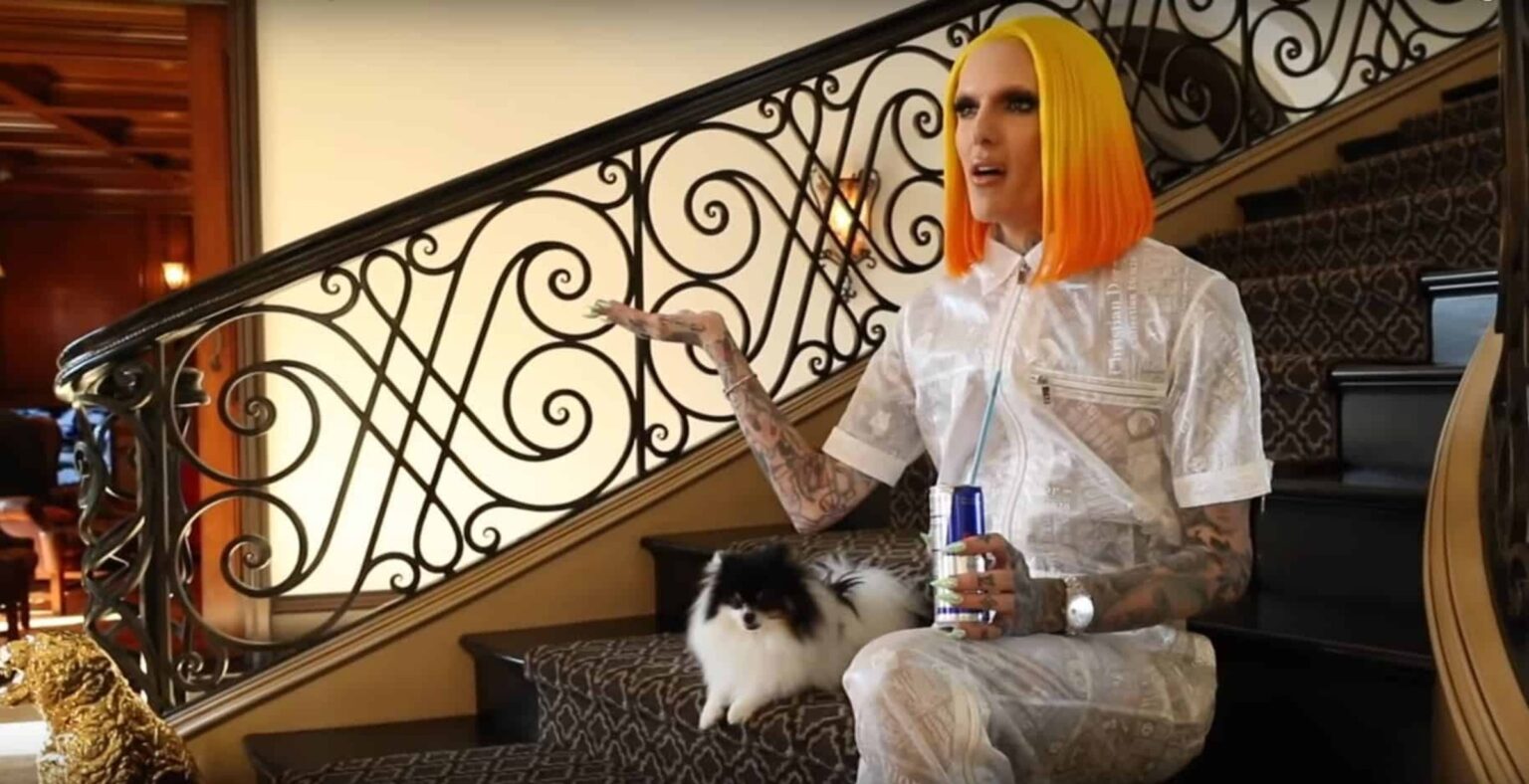 Does Jeffrey Star deserve his net worth? Take a look inside Jeffree Star's new $14 million house and learn why it's hard to be thrilled.
