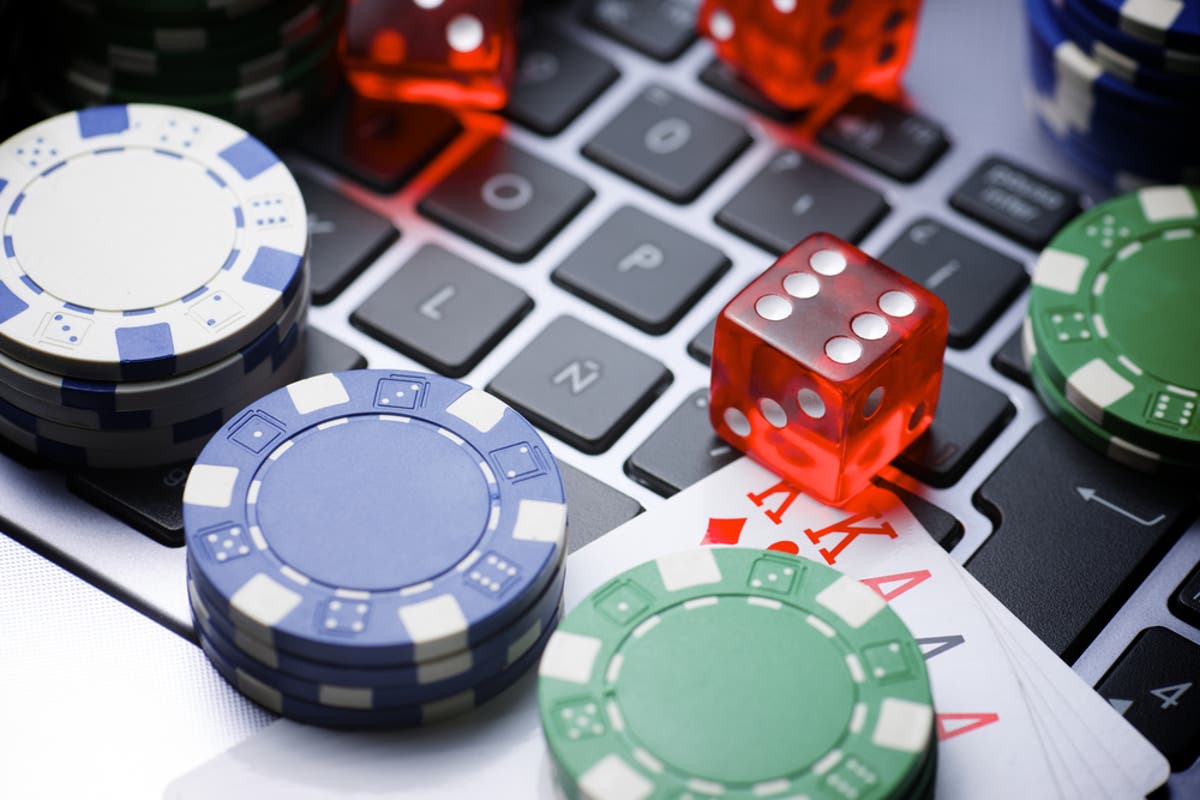 The Benefits of Online Gambling in Casino - Present Acion Medellin