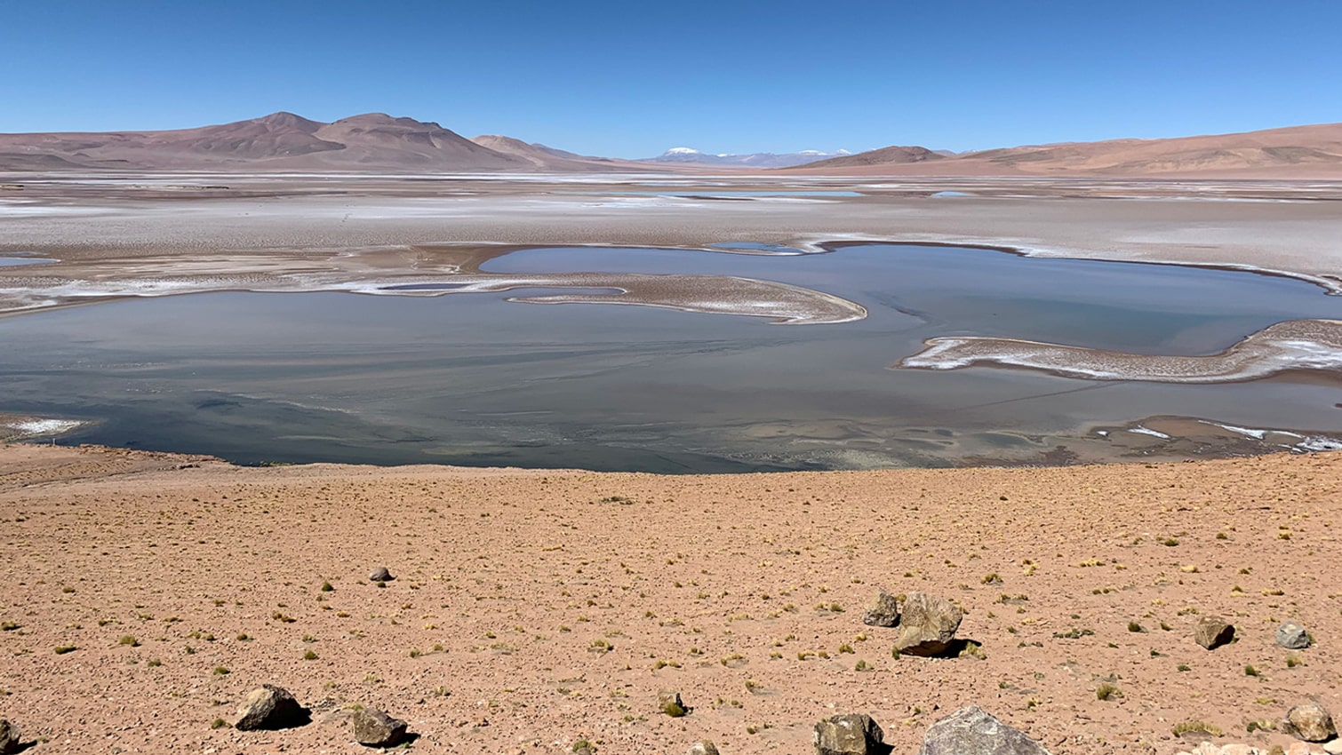 Вода на марсе. Кратер озеро на Марсе. Марс озера NASA. Озера Феникс (плато солнца) Марс. Южное плато Марс.