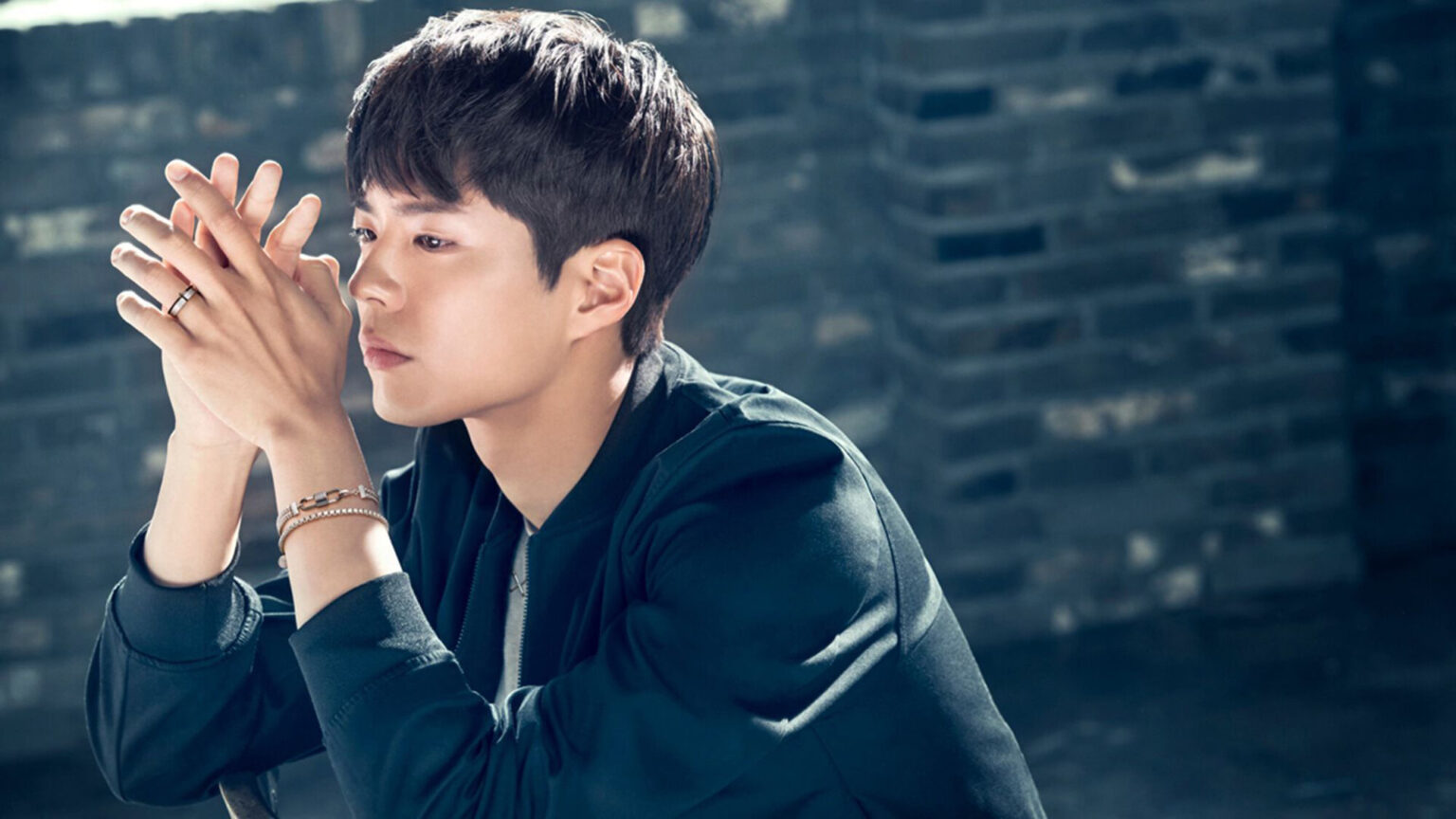 From K-pop star to actor, Park Bo-gum is our next Korean idol. Here’s everything to love about heartthrob Park Bo-gum.