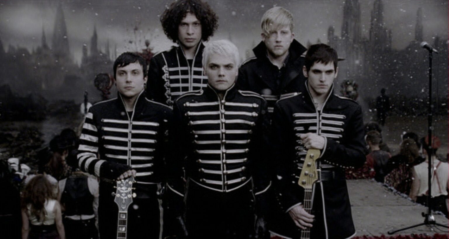 ¿No sabes con qué ánimo terminar el año? Mira por qué el disco de My Chemical Romance es el soundtrack ideal del 2020