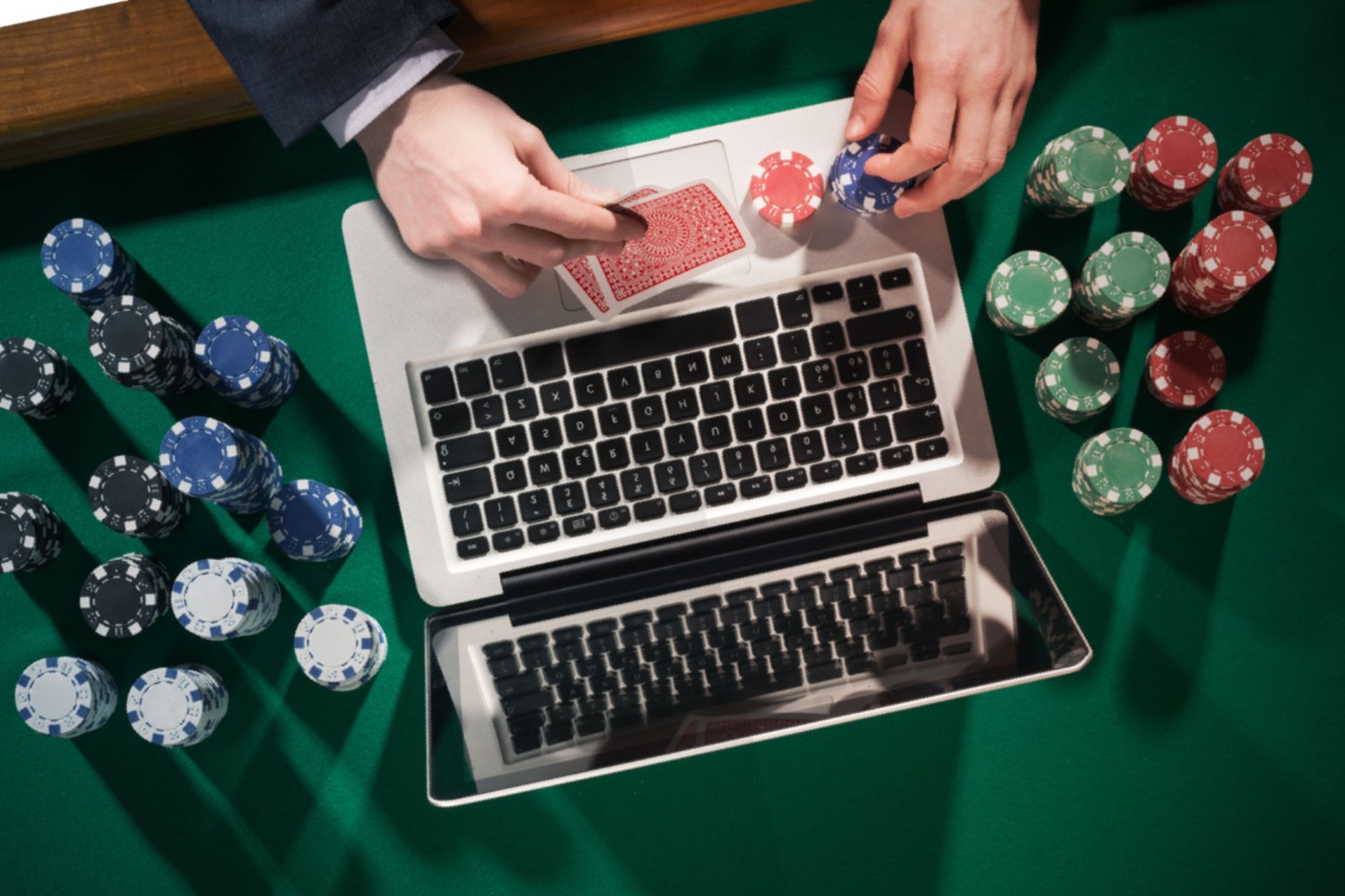 how to play casino the card game