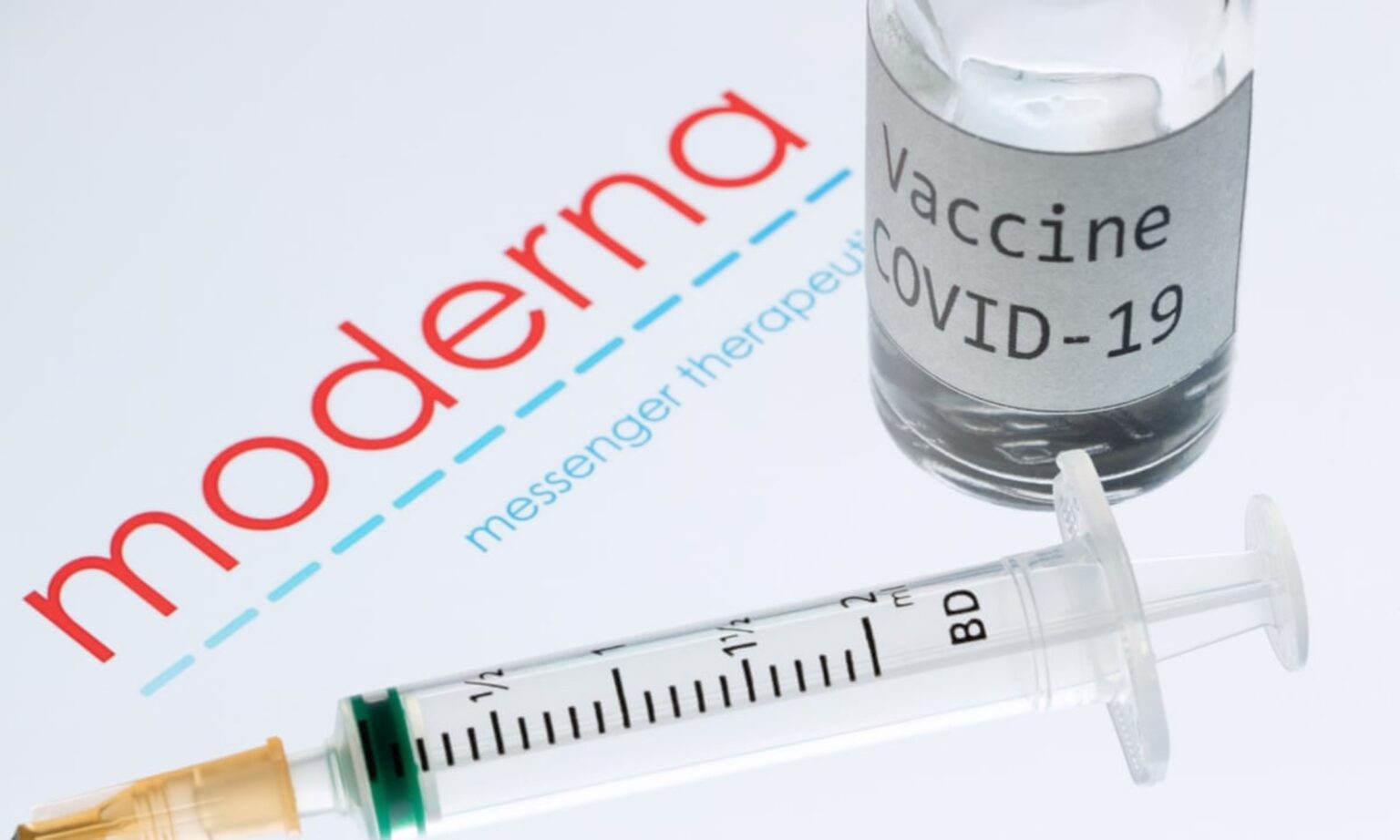 ¿Habrá una vacuna para el COVID-19 pronto? Entérate sobre la utorización de emergencia de Moderna a la FDA.