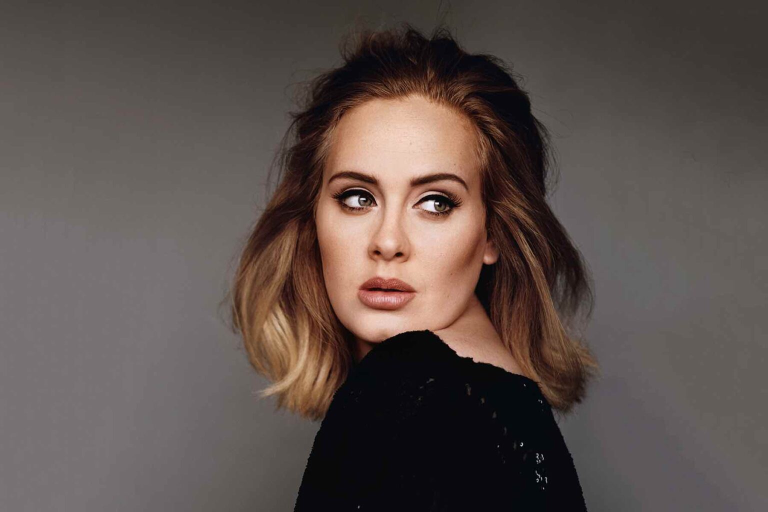 All I ask is that you don't set fire to the rain and send my love to Adele right now! We may see a Adele new album in 2021. Hear what Twitter is saying.