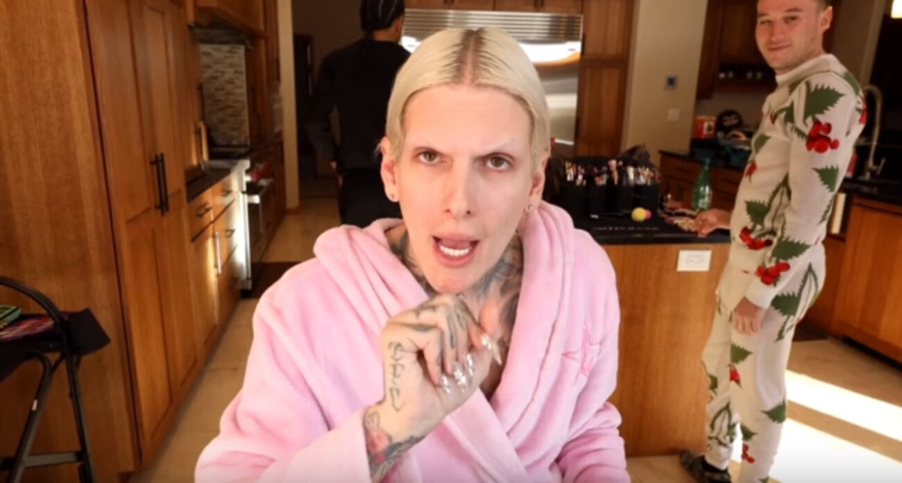 Did the internet's most controversial beauty guru really ruin Kim & Kanye's marriage? Laugh along with us at all the Twitter memes over Jeffree Star here.