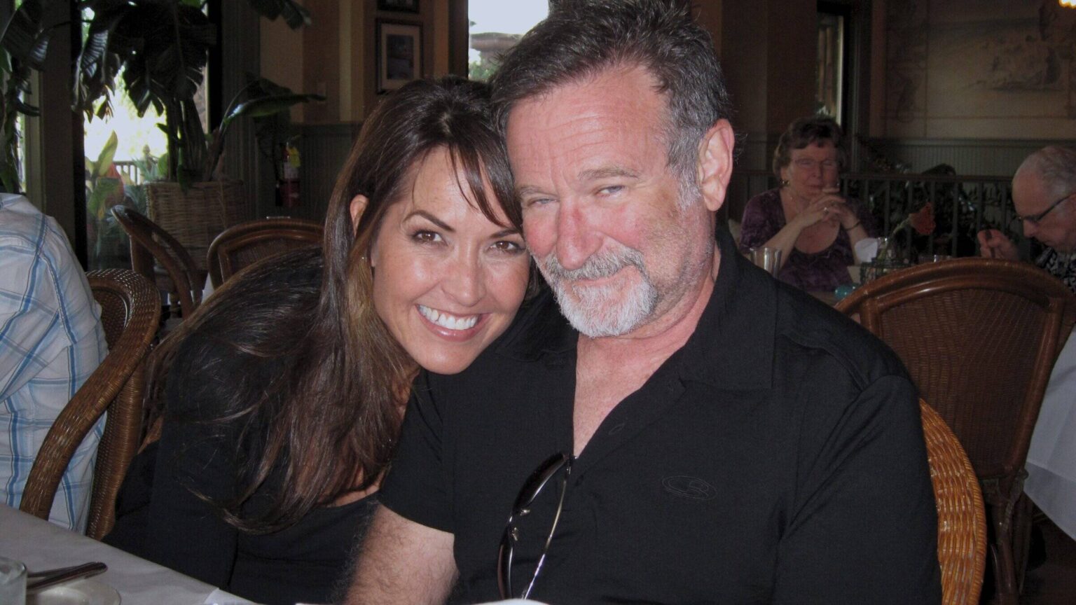 Susan Schneider Williams, spouse of Robin Williams, unveiled his struggle with LBD and tackled the misconceptions concerning his heartbreaking suicide.