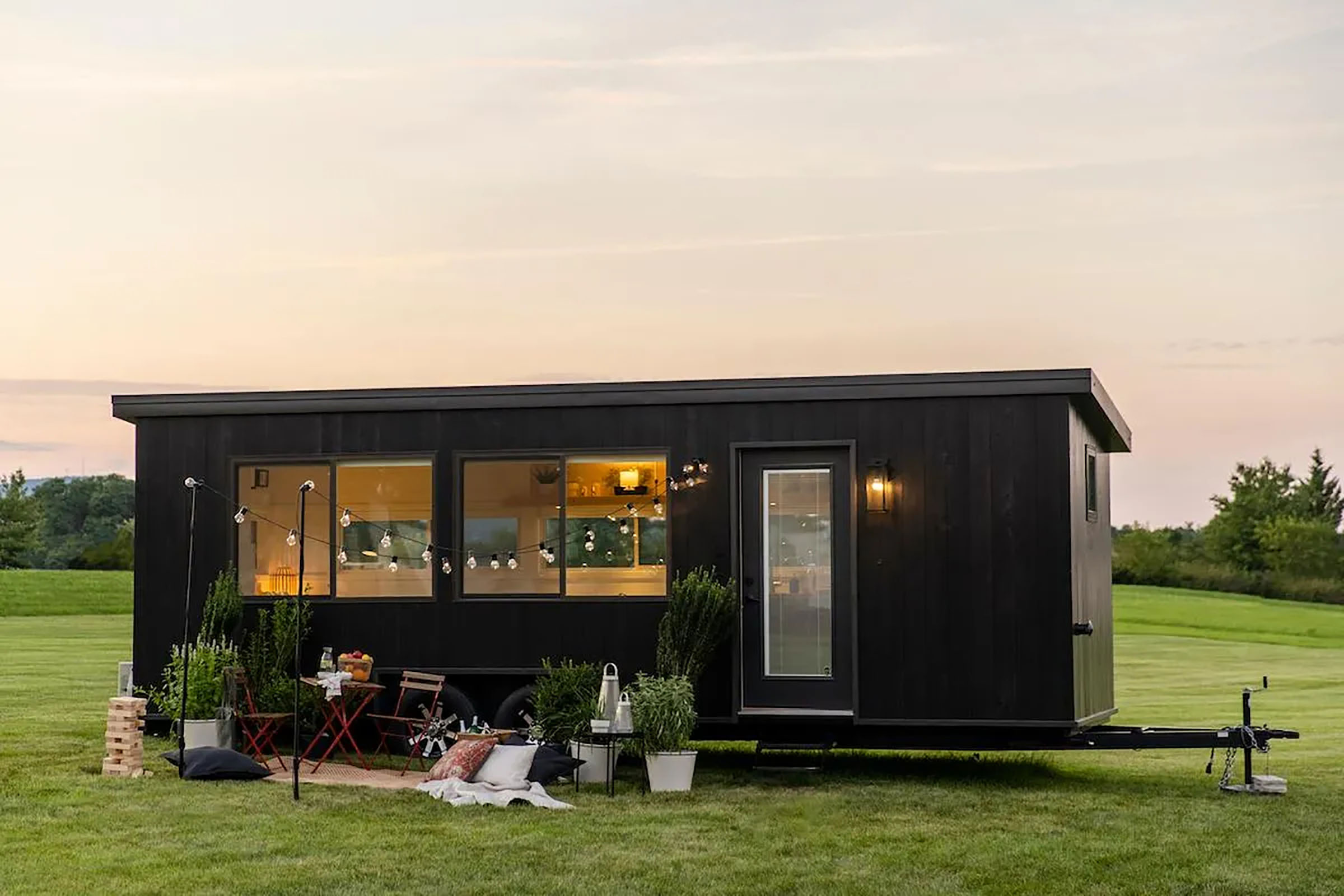 See house. Ikea tiny Home Project. Tiny House ikea. Сборный дом икеа. Идеальный минидом.