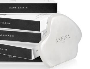 Take a look at many of the benefits of the Anfisa Moon White Jade Gua Sha Beauty Tool and how it can rejuvenate your skin.