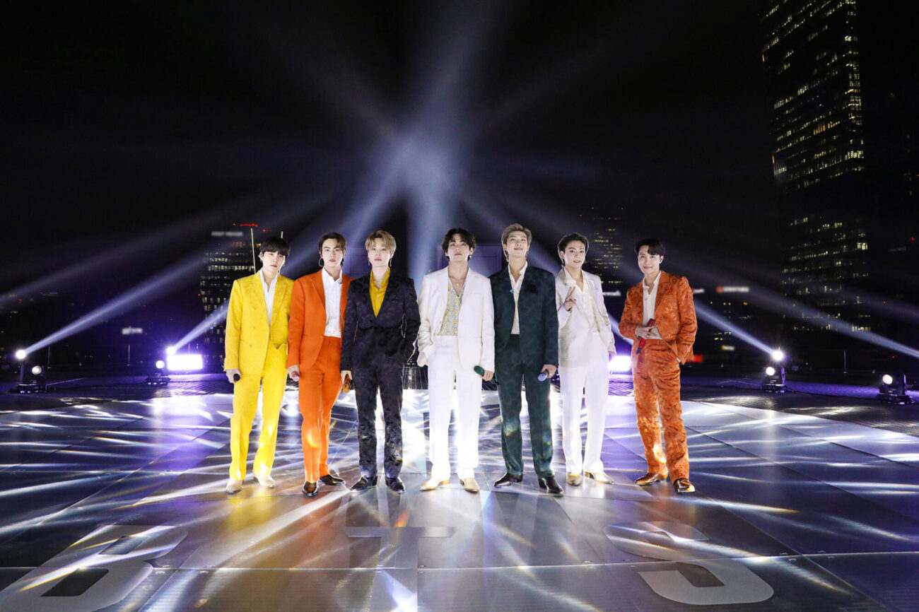 Did you watch BTS "in the stars" last night? The Grammys have no limit for this Korean pop band. Check out their latest "Dynamite" performance!