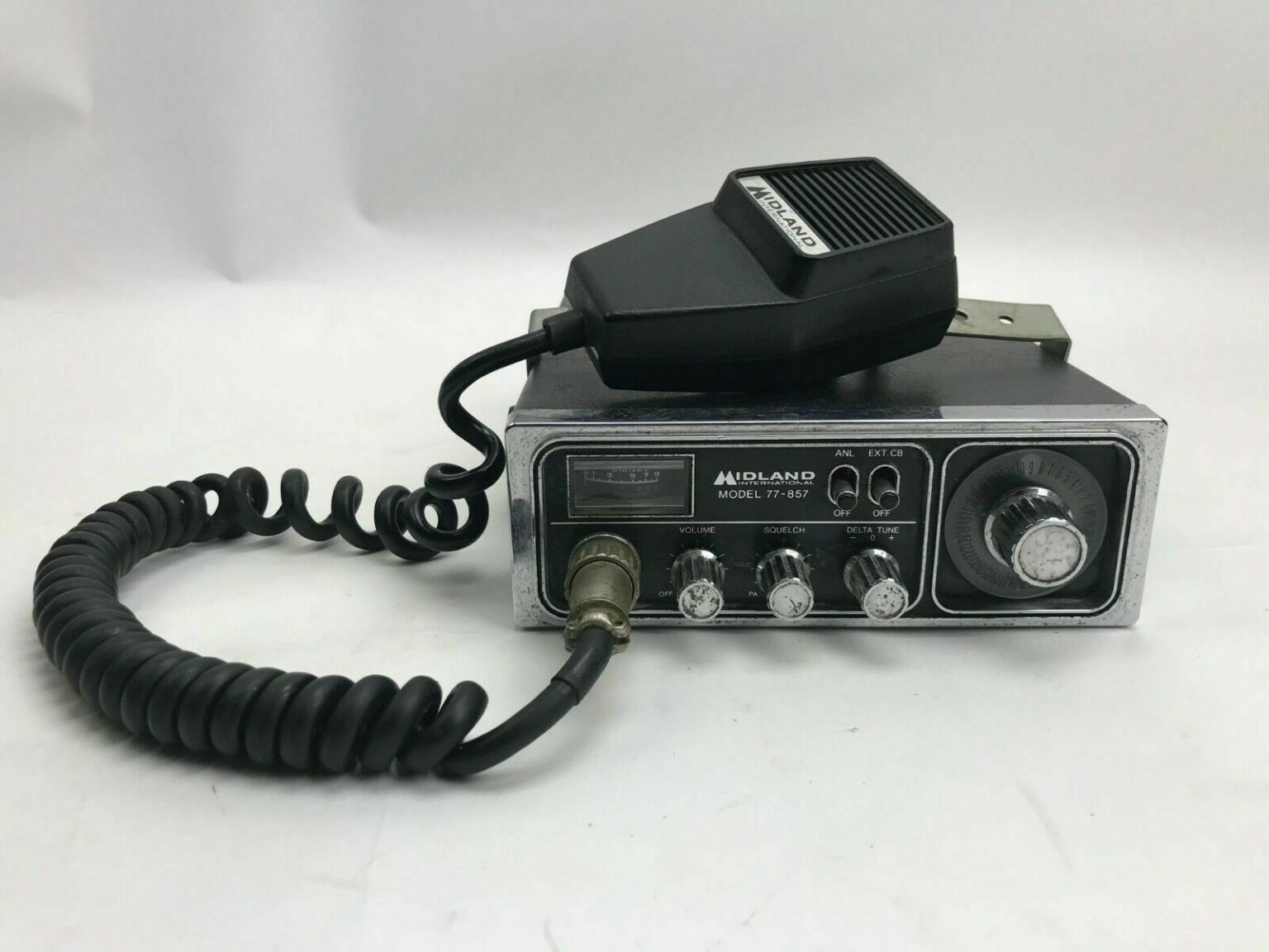 CB radio is an influential device for communication. Check out how CB radio remains relevant, even with new advancements in communication.