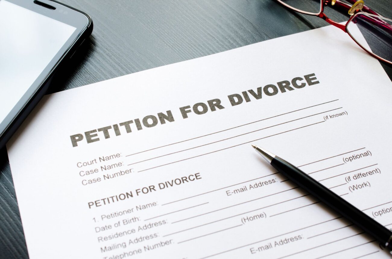Looking to file for divorce in the UAE for marriage abroad? Check out some information on divorce in the UAE and how to find an attorney.