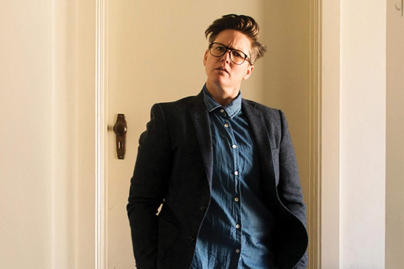 Celebrate Women's History Month with one of our favorite Australlian comedians, Hannah Gadsby. Why this gay comic's inspirational story matters!