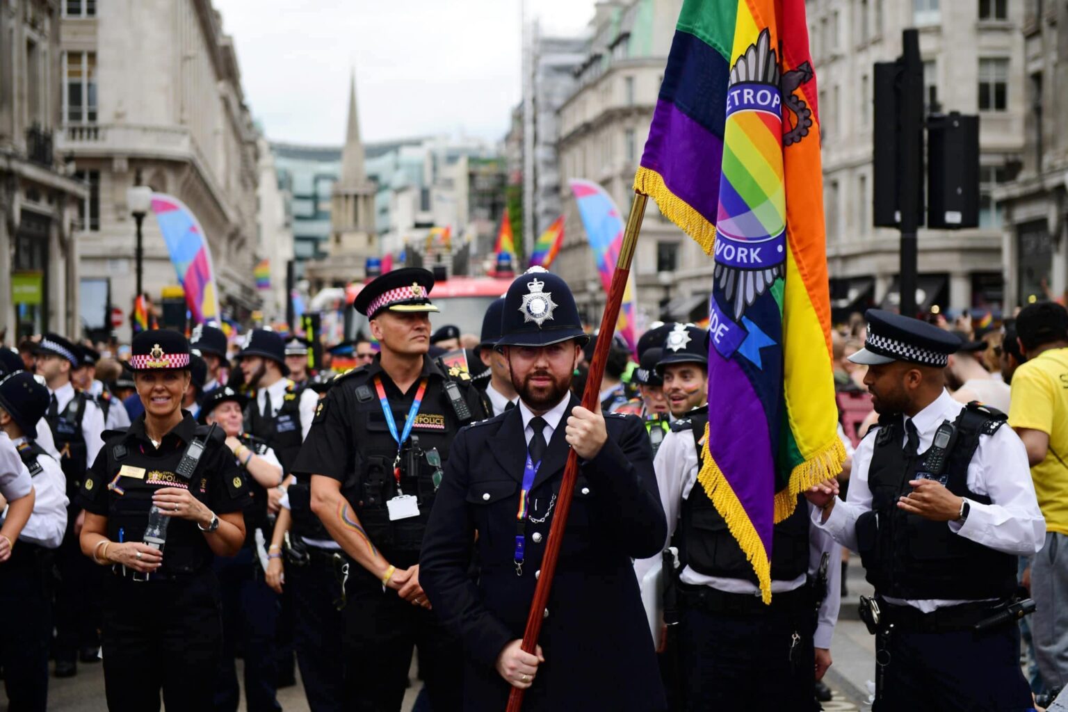 The Metropolitan Police are currently in hot water, as it has just been revealed they might be hiring neo-Nazis. Here’s what we know about the situation.