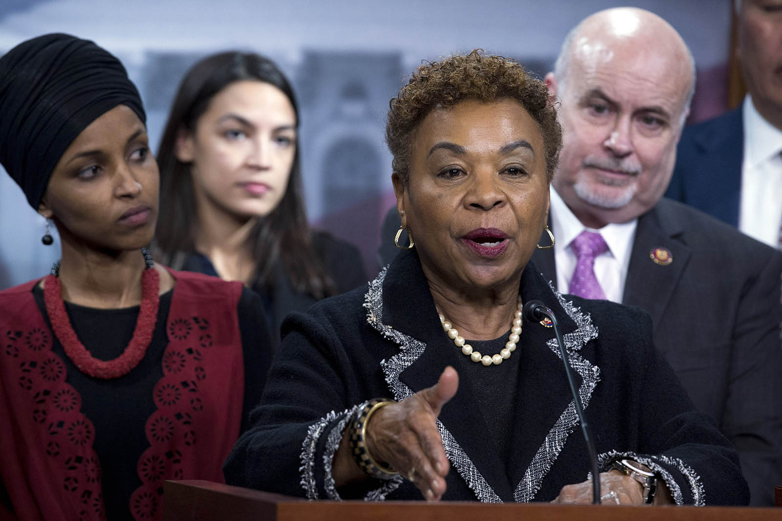 Get To Know The Story Of Barbara Lee In Barbara Lee Speaking Truth To Power Film Daily 7722