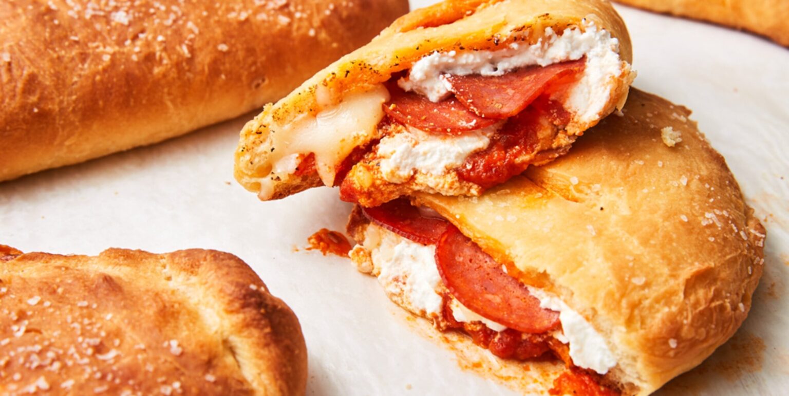 Calzones are amazing. The cheesy, doughy pockets of deliciousness are a classic showstopper and a must have at any pizzeria. Make these amazing recipes now!