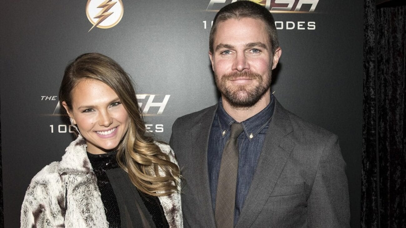 Over the weekend, actor Stephen Amell from the hit show 'Arrow' was removed from his airplane flight. Join us as we spill the tea about this incident.