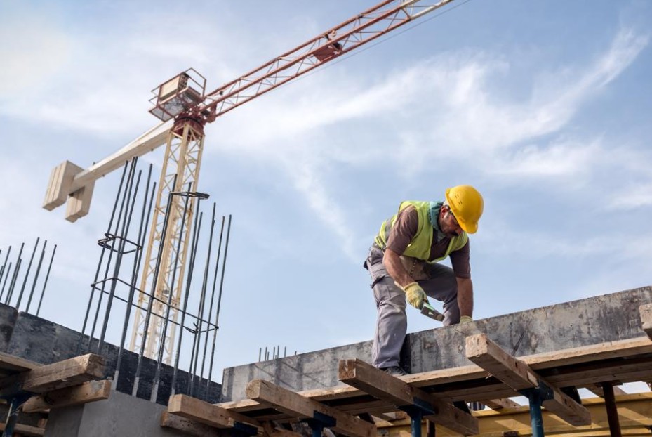 Construction cost estimating is a vital part of the building process. Here are some tips on how to master the process.