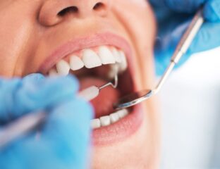 Having a regular dental checkup is crucial to maintaining a pearly white smile. Here are some reasons why you should make an appointment now.