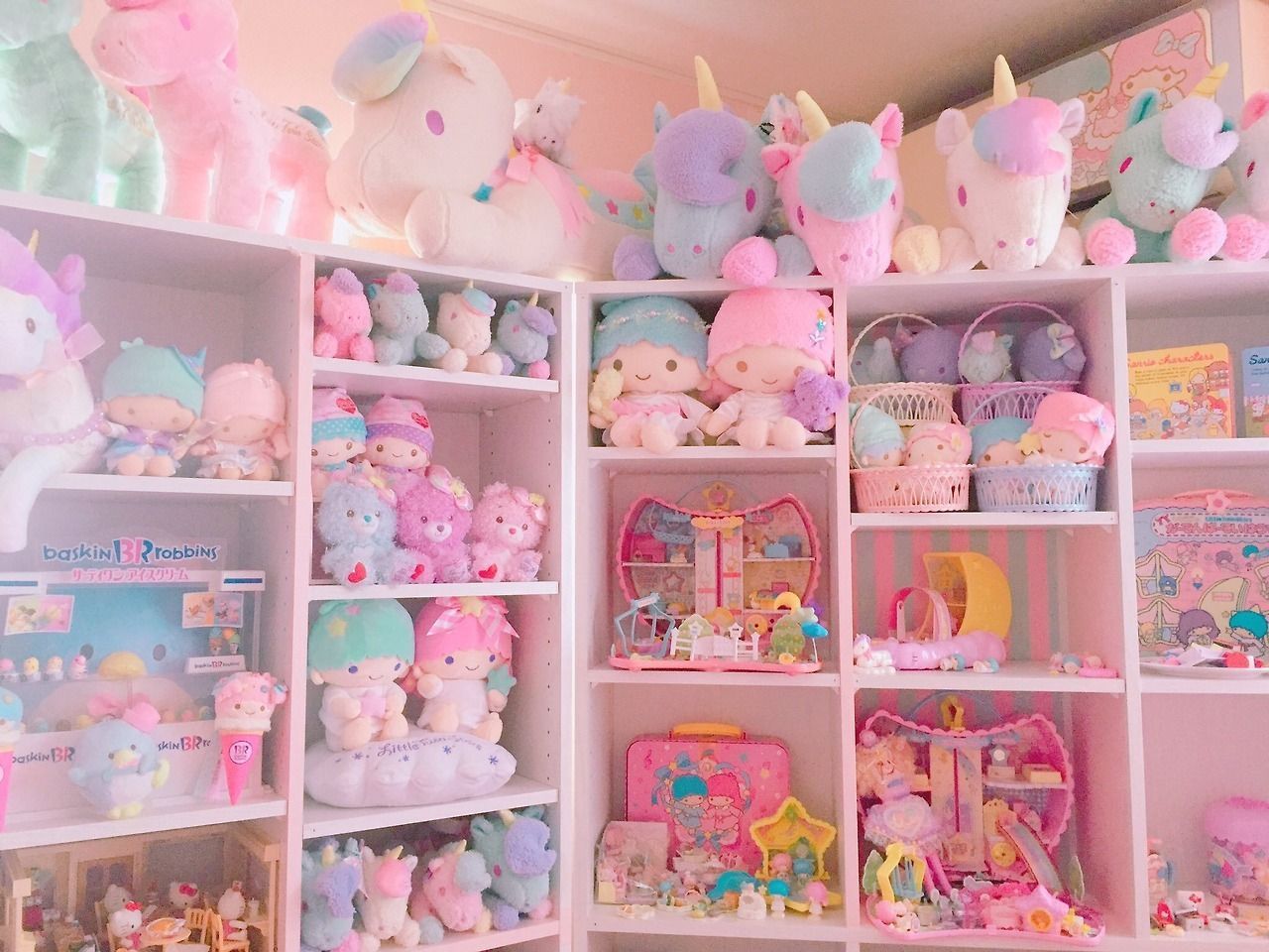 Kawaii room décor is a perfect outlet for those who wish to add a little flash and color to their homes. Learn about Kawaii here.