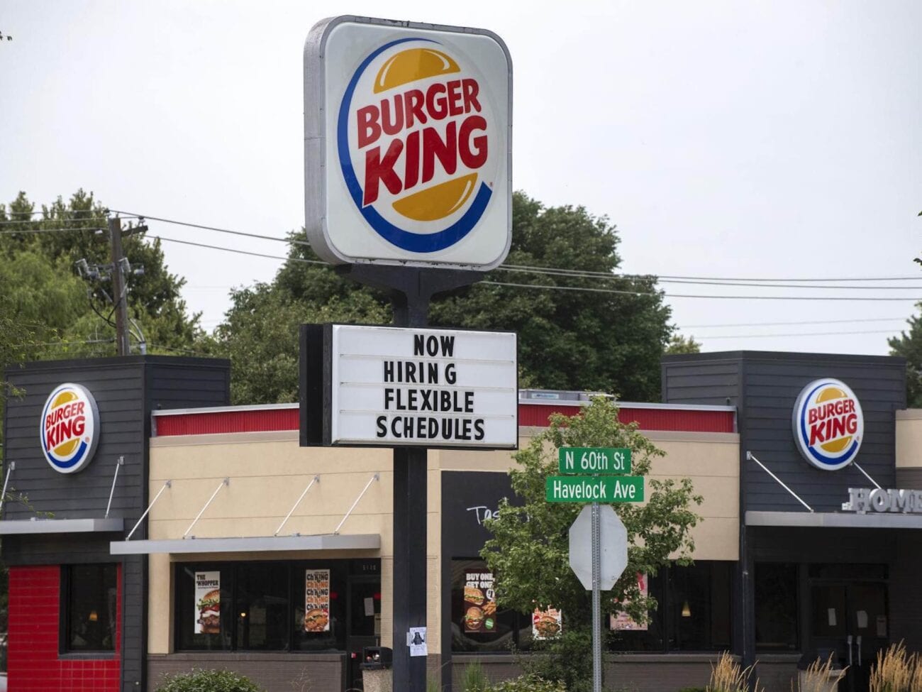 Fast food employees are sick of unfair treatment and continue to quit nationwide. Unwrap the latest exodus a from Burger King in Lincoln, Nebraska.