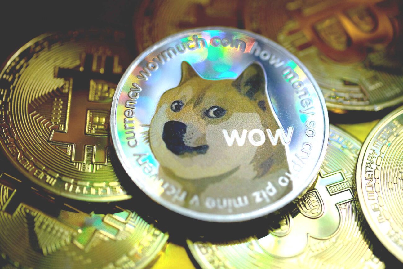 Doge will be a sad dog until you laugh at his memes. Check out our picks for Twitter's most hilarious memes about a cryptocurrency that began as a joke.