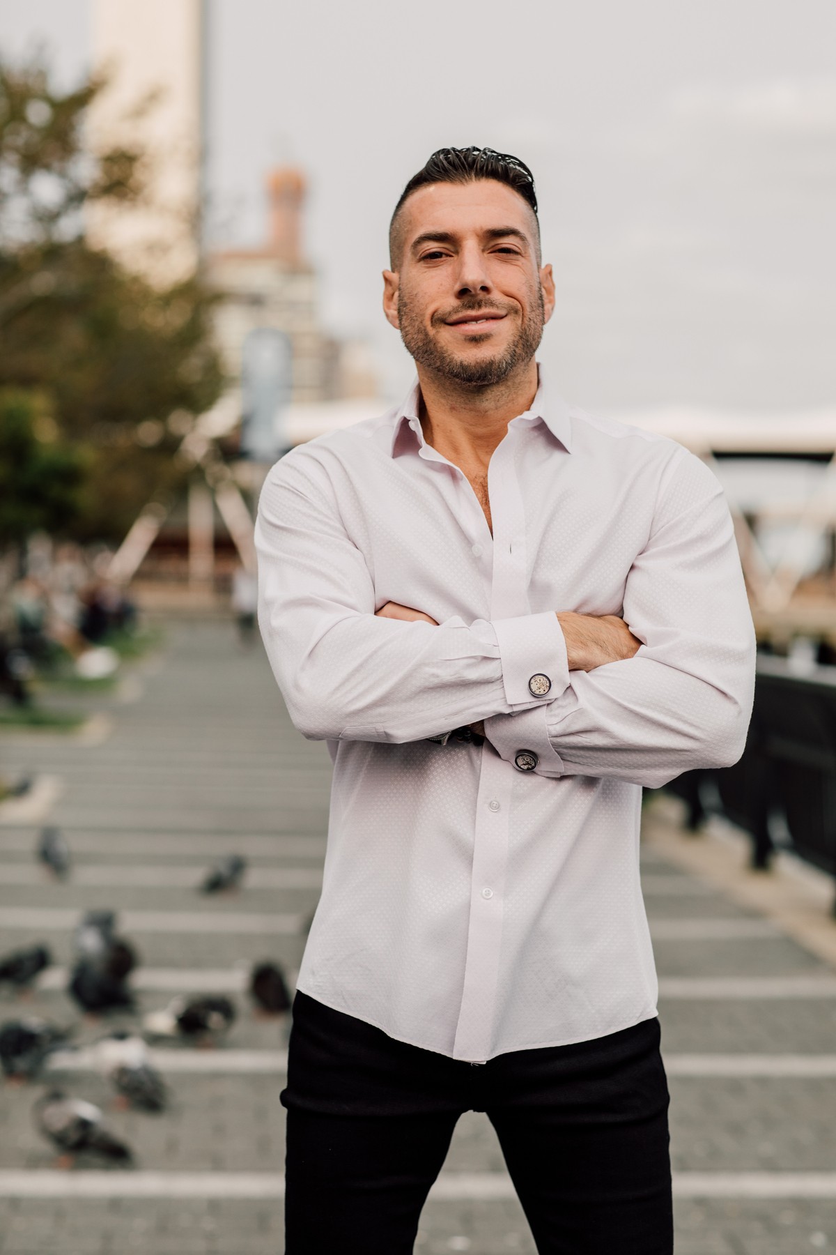 Craig Siegel is a motivational speaker and the founder of Cultivate Lasting Symphony (CLS). Learn more about Siegel and his practice here.